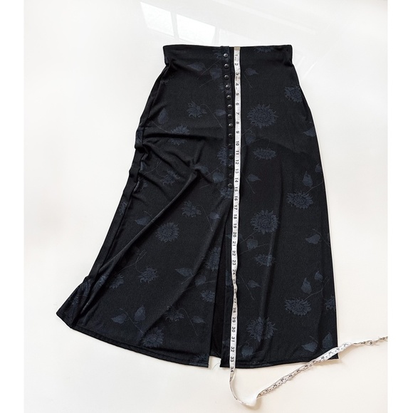 Es • se / Vintage 90's Sunflower Midi Skirt - - Picture 7 of 9